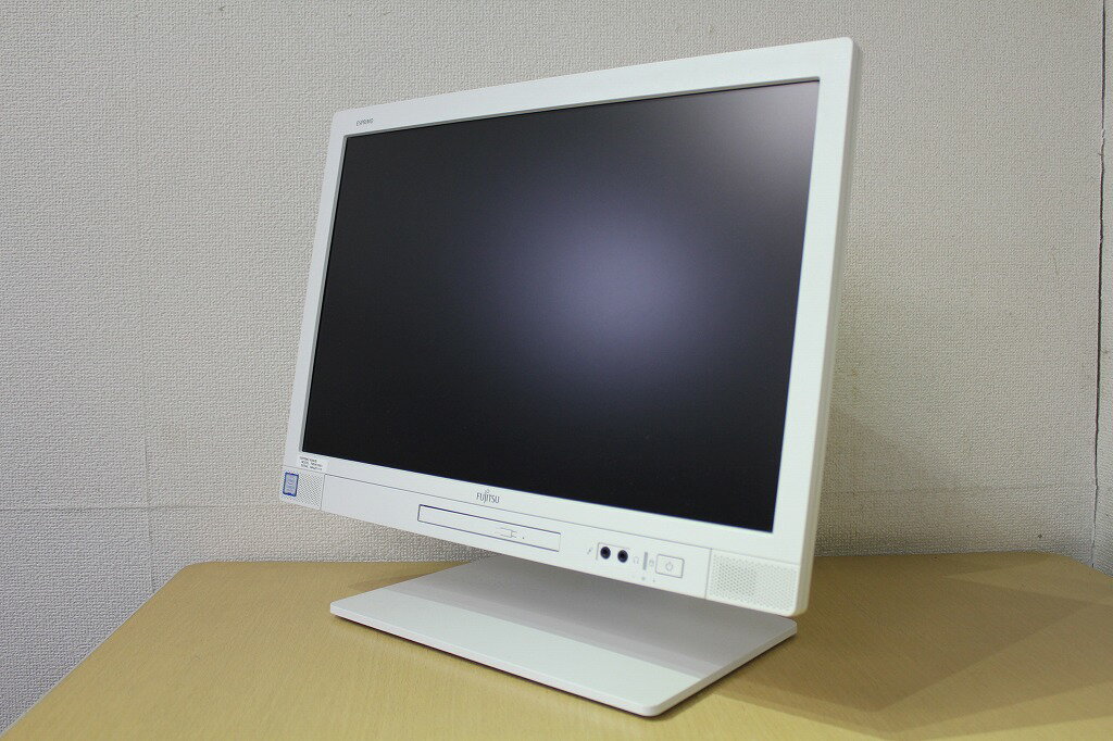 【液晶一体型】【中古】【新品SSDモデル】19.5インチワイド液晶 第9世代Core i5 9500T搭載♪メモリ8G！新品SSD256G DVDドライブ搭載 富士通 ESPRIMO K558/B『DVD鑑賞』『Winodws11』『お買い得！通常品』