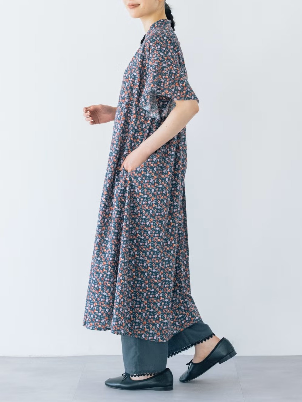 【16％オフ・クーポン対象】PONT DE CHALONS ポンデシャロン ワンピース ロング シャツワンピース シャツワンピ フラワー チューリップ プリント 花柄 バンドカラー スタンドカラー 5分袖 フレアースリーブ 綿 100% コットン ローン 2026年春夏物 ecrustore-10003342 エクル 楽天市場店 サンプル画像2
