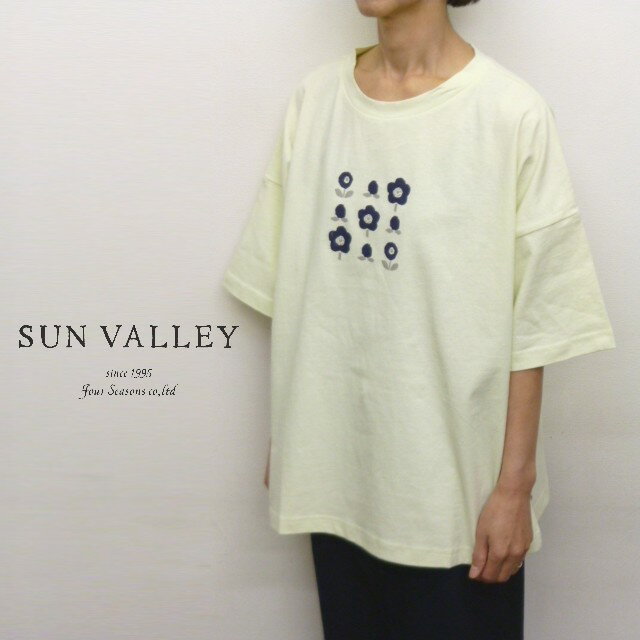 【40％オフ・セール】 サンバレー SUNVALLEY Tシャツ ビッグ ワイド シルエット カットソー クルーネック 花柄 プリント 5分袖 コットン 綿 100% 空紡糸 天竺 レディース 2026年春夏物 ecrustore-10003382 エクル 楽天市場店 パッケージ画像