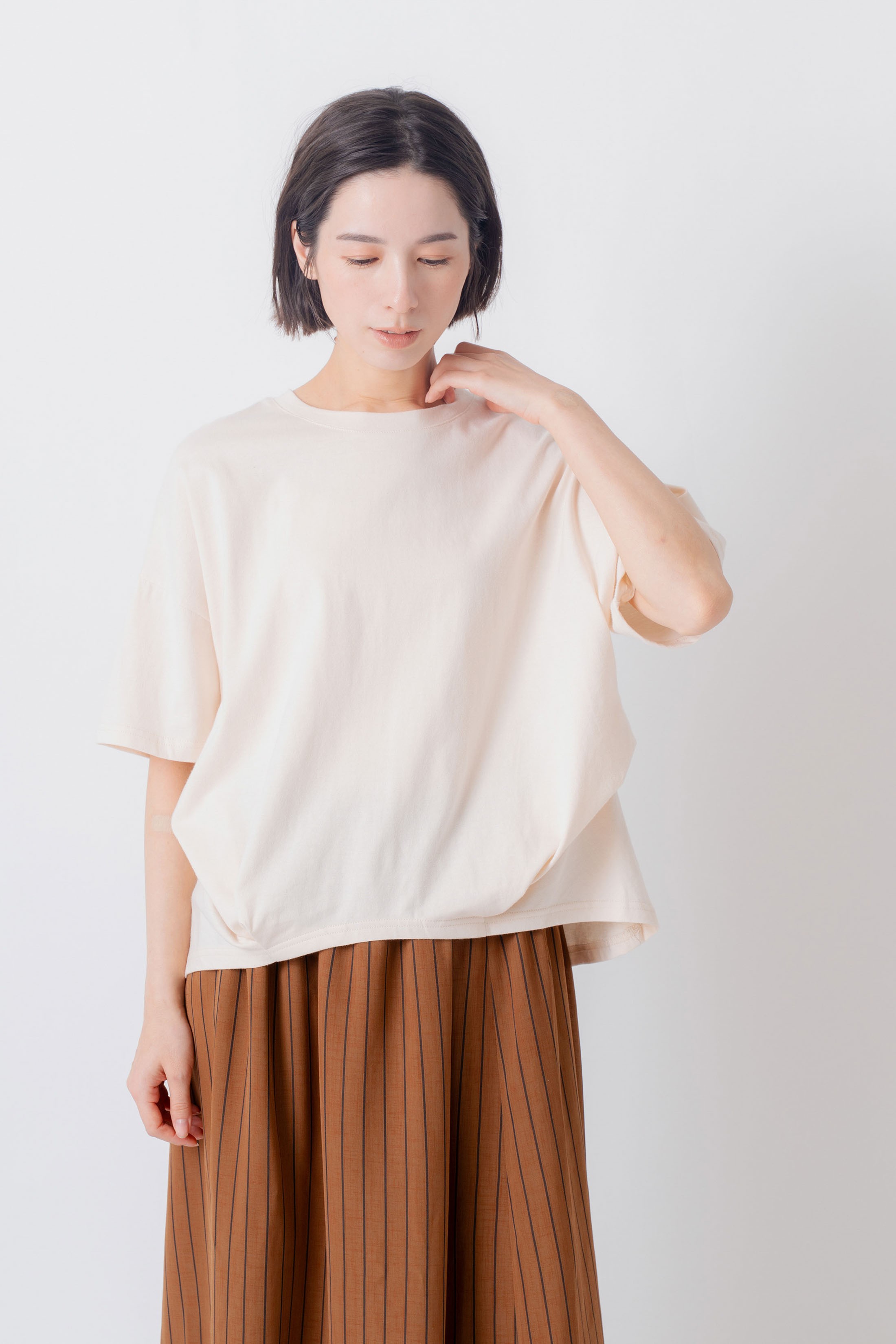 【40％オフ・セール】KELEN ケレン Tシャツ カットソー トップス 裾 ヘム タック 5分袖 ワイド シルエット コットン 綿 100% 天竺 シングル ジャージー STACY 2026年春夏の新色入荷 ecrustore-10003421 エクル 楽天市場店 サンプル画像2
