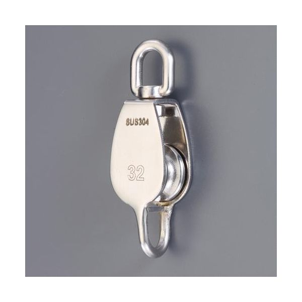 ●使用荷重(kgf)…70●サイズ(mm)…使用ロープ径：〜φ9車径：25全長：82.5●重量(g)…136●材質…ステンレス(SUS304)●車溝幅…10mm●車数…1●ベケット付●スイベル式類似商品はこちらエスコ EA987SM-61 15．8mm 滑2,868円エスコ EA987SD-91 25mm 滑 車5,738円エスコ EA987SD-71 25mm 滑 車7,367円エスコ EA987SD-62 32mm 滑 車5,856円エスコ EA987SD-63 38mm 滑 車7,367円エスコ EA987SD-64 50mm 滑 車9,530円エスコ EA987SD-93 38mm 滑 車8,389円エスコ EA987SD-92 32mm 滑 車6,861円エスコ EA987SD-74 直送 代引不可・13,744円エスコ EA987SD-73 直送 代引不可・10,331円エスコ EA987SM-25 25．4mm 滑5,297円エスコ EA987SM-25W 25．4mm 7,775円
