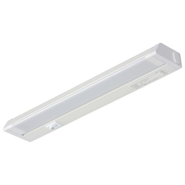 【商品説明】特　徴●LEDイーブライトスリム多目的灯の連結用●付属の連結コードで簡単に連結できます●本体を含め最大12本まで連結できます ※リモコンタイプとの連結は8本まで●面発光の広配光タイプで発光面が可動します●壁に取り付け時は最大90°、天井に取り付け時は最大45°照射角が調整できます●付属のネジや両面テープ、別売のマグネットで簡単に取り付けできます●鮮やかなあかりの昼光色仕　様●定格電圧：AC100V 50/60Hz●定格消費電力：5.0W●光源色：昼光色●全光束：500 lm●固有エネルギー消費効率：100.0 lm/W●平均演色評価数：Ra80●使用場所：屋内（屋外使用禁止）●外形寸法：（約）幅302×高さ34×奥行61mm（本体のみ）●本体質量：約208g●取付ピッチ：200mm●付属品：固定用ネジ×2本、連結コード約30cm×1本、固定用両面テープ×4枚、サイドキャップ※本体に装着済み、保証書付取扱説明書ご注意※本製品はLEDイーブライトスリム多目的灯の連結用セットです。電源コードは付属しておりません。（連結コード付属）※単体でご使用になる場合は、別途専用電源コードが必要です。はじめてLEDイーブライトスリム多目的灯をご使用になる場合は、電源コード付きのLEDイーブライトスリム多目的灯（本体）のご購入をお薦めします。※連結して使用した場合、電源のON/OFFはそれぞれの本体のスイッチで行ってください。連結する場合、連結順に関係なく1本ずつON/OFFすることができます。【電気用品安全法に基づく表示】PSマークの種類：丸型PSE届出事業者名：株式会社オーム電機検索関連ワード（商品の説明ではありません）バーライト 蛍光灯 コンセント キッチン スリムライト LED 棚下灯 デスクライト 間接照明 ディスプレイ照明 連結類似商品はこちらオーム電機 LT-NLES05D-HN LED2,963円オーム電機 LT-NLES14D-HL LED5,071円オーム電機 LT-NLES10D-HL LED4,194円オーム電機 LT-NLES05L-HN LED2,963円オーム電機 LT-NLES14D-HN LED5,563円オーム電機 LT-NLES10D-HN LED4,372円オーム電機 LT-NLES14D-HR LED6,452円オーム電機 LT-NLES10D-HR LED5,262円オーム電機 LT-NLES14L-HN LED5,563円オーム電機 LT-NLES10L-HN LED4,372円オーム電機 LT-FLE300D-HL LED1,668円オーム電機 LT-FLE900D-HL LED2,847円