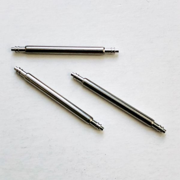 4516112044703 バネ棒1．3φ 16mm 20本入