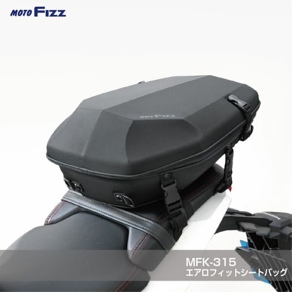 【商品説明】TANAX (タナックス) MOTOFIZZ モトフィズ エアロフィットシートバッグ MFK-315 ●スーパースポーツバイクなどに搭載の小型タンデムシートに安心・安全に固定出来るエアロフォルム防水シートバッグ ●薄く・狭い小型タンデムシートに安心・安全にしっかり固定出来るボトムカット構造を採用 ●本体の固定には取り付け・取り外しに便利なKシステムベルト(MP-345T)を採用 ●突然の雨にもEVAケースと止水ファスナーと防水インナーのトリプル防水構造で付けたままでも浸水の心配はなし ●様々種類のバイクに取り付け可能でバイクを乗り換えても使える汎用性抜群の固定方法 ●荷物の仕分けに便利な2気室構造で使い勝手抜群 ●荷物の盗難の防犯に役立つ南京錠が取り付けられるループファスナーで安心 ●ツーリングネットを使用することで上部積載も出来るようにDリングを搭載 ●品番：MFK-315 ●容量：10L+3.5L(2気室構造) ●本体サイズ：170(H)×340(W)×450(D)mm ●本体重量：1460g ●内容：本体×1、Kシステムベルト×1、接続バックル×1、ショルダーベルト×1 【補修部品・オプションリスト】 ●MP-345T：Kシステムベルト NT25 ●MP-347：接続バックル ●MP-358：防水インナー ●MP-348T：固定ベルト(25mm) ●MP-340：ショルダーベルト類似商品はこちらTANAX MFK-316 エアロフィットシー20,372円TANAX MFK-1004 キャンピングシー22,314円TANAX MFK-1003 キャンピングシー19,851円TANAX MFK-1002 キャンピングシー17,144円TANAX MFK-1001 キャンピングシー16,266円TANAX MFK-1000 ミニフィールドシ12,162円TANAX MFK-1006 シェルシートバッ11,737円TANAX MFK-309 フィールドシートバ22,191円TANAX MFK-1012 ツアーシェルシー17,821円TANAX MFK-1009 シェルシートバッ16,143円TANAX MFK-1007 シェルシートバッ15,291円TANAX MFK-1005 シェルシートバッ11,737円