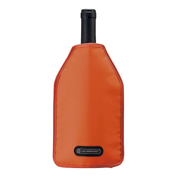 【商品説明】メーカー品番、カラー、間口×奥行×高さ(mm) 59142-01、オレンジ 、155×20×230 ・持ち運びにも便利なワインクーラー。事前に冷蔵庫に入れておけば、いつでもワインを冷やせます。・ボトルの上からかぶせるだけなので、取り扱いも簡単です。・側面の素材に収縮性があり、ほとんどのボトルに装着できるユニバーサルデザイン。ワイン、シャンパン、スパークリングワインのいずれにも使用可能なので、ホームパーティーや屋外での使用にも便利です。 素材・材質：中国原産国：中国類似商品はこちらPLK1301 ル・クルーゼ アイスクーラース3,353円PLK1302 ル・クルーゼ アイスクーラース3,353円1564930 ル・クルーゼ　アイスクーラース3,835円1564900 ル・クルーゼ　アイスクーラース3,835円1564920 ル・クルーゼ　アイスクーラー3,836円PLK1201 ル・クルーゼ フォイルカッター1,388円PLK1401 ル・クルーゼ ワインポンプWA2,756円PLK1101 ル・クルーゼ テーブルモデルT2,756円PLK1001 ル・クルーゼ ポケットモデルP2,337円PLK2201 ル・クルーゼ ガイアLM15010,901円6104920 ル・クルーゼ プチラムカンダム5,275円AKKA901 ル・クルーゼ ミニココット 216,007円