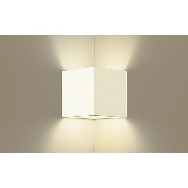 (LINEクーポン有)パナソニック電工 Panasonic LGB80515Z LEDブラケット40形電球色