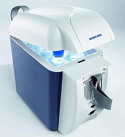 【あす楽対応】MOBICOOL T07DC ポータブルクーラーボックス クーラーボックス T-07DC【即納・在庫】