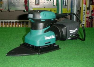 乐天商城 - マキタ BO4565 防塵ミニサンダ 先端三角タイプ パッド寸法112x190mm AC100V 新品 純正品