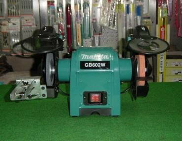 マキタ GB602W 電気グラインダ　砥石寸法:150X16X12.7mm 外径X厚さX内径 ツールレスト