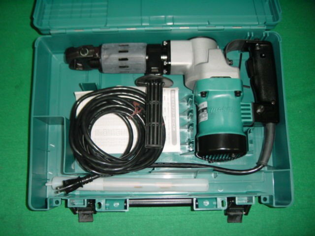 マキタ【makita】100V仕様電動ハンマー 30mm六角シャンク HM1511-100V★【ブルポイント・ケース付】