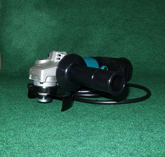 乐天商城 - マキタ GA4060 100mmディスクグラインダ パドルスイッチ式 + ブレ−キ AC100V 安全性を徹底追求 新品 純正品