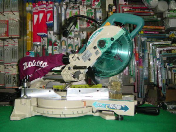 楽天市場】マキタ スライドマルノコ ls0715fの通販 楽天市場】マキタ スライドマルノコ ls0715fの通販