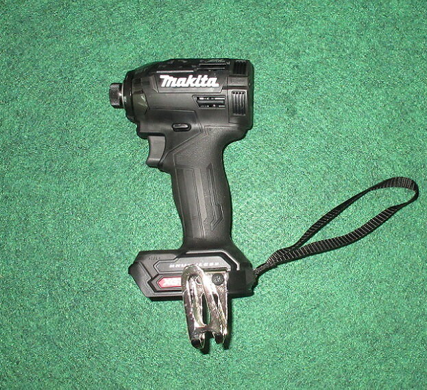 マキタ TD002GZB 40Vmax充電式インパクトドライバ 最大締付トルク:220N・m 本体のみ バッテリ・充電器別売 黒 アプリでカスタマイズ可能 新品【プロ用からDIY、園芸まで。道具・工具のことならプロショップe-道具館におまかせ！】