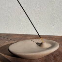 お香立て コンクリート製 モダン インセンスホルダー シンプル 線香スタンド ミニマルデザイン インテリア雑貨 瞑想 ヨガ 空間演出 お香トレイ アロマ香皿 香炉 卓上 ディスプレイ 台座 装飾置物 ナチュラル 雑貨