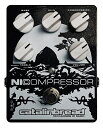 アメリカのハンドメイドエフェクターブランド、「Catalinbread」から新しい”COMPRESSOR”の登場です！ 電源：スタンダードなセンターマイナスDC9V 消費電流：1 mA アタックタイム：4.8 mS リリースタイム：350 mS ・Hand built in Portland, Oregon ・トゥルーバイパス ・FET based (MPF4393) ・Transistors and op-amp based circuit