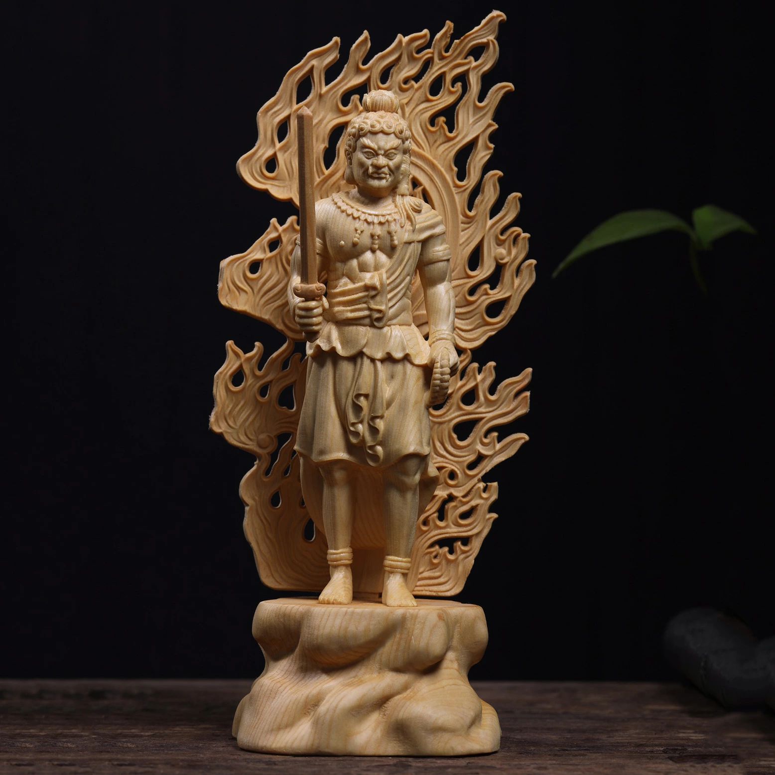 樂天商城 - 仏像 不動明王 不動尊 仏壇仏像 桧木製 原木 火炎光背 守り本尊 祈る 厄除け