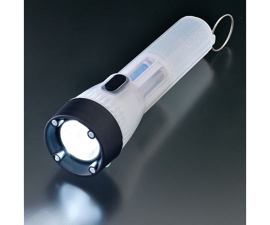 ※画像はイメージです※本商品は、メーカー取り寄せ商品となります※掲載商品は予告無く販売終了となっている場合があり、出荷確約をするものではありません■特徴●軽くて持ちやすい多目的LEDライト。■仕様●サイズ（mm）：約Φ67×223●電源：単4乾電池×3個（テスト用付属）※単3・単4乾電池使用可（混同は不可）●重量：約188g●吊り下げ用フック付●点灯仕様：ライト「強」・「弱」、ランタン「強」・「弱」・「赤点滅」