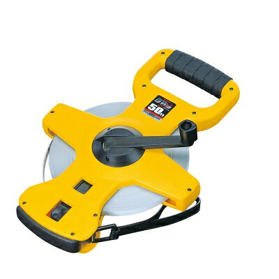 ※画像はイメージです。※本商品はメーカー取り寄せ商品です。※掲載商品は予告無く販売終了となっている場合があり、出荷確約をするものではありません。●JIS1級●従来品に比べテープが3倍の速さで巻き取れます（当社比）●ナイロンを被覆したスチール製テープ●傷みやすい先端を二重被覆で保護●スイングダンパーでテープ巻き取り終わりの衝撃を緩和●補正説明書付●ヨンゴーゴーピッチ表示（?）付（20mまで）●軽くて丈夫なABS樹脂ケース●滑りにくいエラストマー石突●エラストマー樹脂グリップ採用●空転防止機構付●ゴミなどによる故障を防ぐ密閉ギヤ室テープ幅×厚さ10mm×0.46mm標準張力50N10N≒約1.02kgf一般測定・土木・建築測量用、海岸・河川・泥地の測量にも使用可能●長さ:50m●品番:HSP3-50●製品重量:1,200g●包装形式:吊り下げ式紙箱●包装寸法（mm）タテ×ヨコ×オクユキ:338×229×47●梱包単位:10個（1個×10）