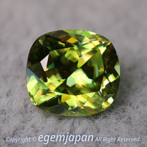 スフェーン ライムグリーンスフェーン 2.06ct スフェーン ライムグリーンスフェーン 2.06ct