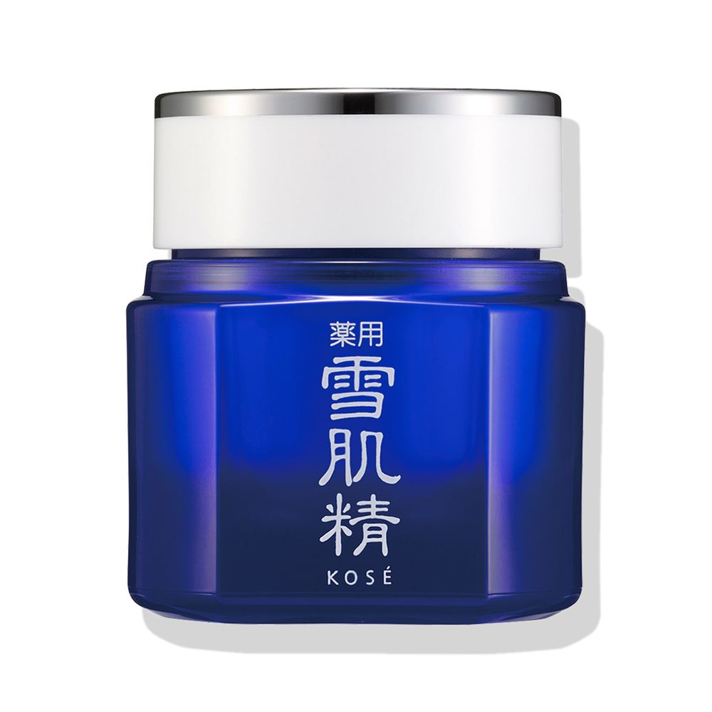 商品説明薬用 雪肌精 クリーム (医薬部外品) : 40g 5,000円 (税抜) 。薬用美白クリーム。肌質を高め、美白を加速させる水系タイプのクリームです。メラニンの生成を抑え、日やけによるシミ、そばかすを防ぐだけでなく、乾燥や肌アレも防ぎます。使用方法おやすみ前のお手入れの最後にお使いください。指先にパール粒くらいの量をとり、あご、両頬、鼻、ひたいの5ヵ所においてから、よくなじませるように肌にのばします。注意事項お肌に異常が生じていないかよく注意して使用してください。赤味、はれ、かゆみ、刺激、色抜け (白斑等) や黒ずみ等の異常があらわれた場合は使用を中止し、皮ふ科専門医等へご相談ください。使用を続けると症状が悪化することがあります。全成分[有効成分] : L-アスコルビン酸2-グルコシド [その他の成分] : 精製水、濃グリセリン、デカメチルシクロペンタシロキサン、1,3-ブチレングリコール、メチルポリシロキサン、エタノール、乳酸ナトリウム液、スクワラン、ゲンチアナエキス、トウキエキス (1) 、ニンジンエキス、メロスリアエキス、ヨクイニンエキス、加水分解コメヌカエキス、酢酸dl-α-トコフェロール、冬虫夏草エキス、クエン酸、コレステロール、ヒドロキシステアリン酸コレステリル、ポリオキシエチレン・メチルポリシロキサン共重合体、メチルポリシロキサン・セチルメチルポリシロキサン・ポリ(オキシエチレン・オキシプロピレン)メチルポリシロキサン共重合体、リン酸一水素ナトリウム、水酸化ナトリウム、水素添加大豆リン脂質、無水エタノール、無水ケイ酸、パラオキシ安息香酸エステル、香料原産国日本