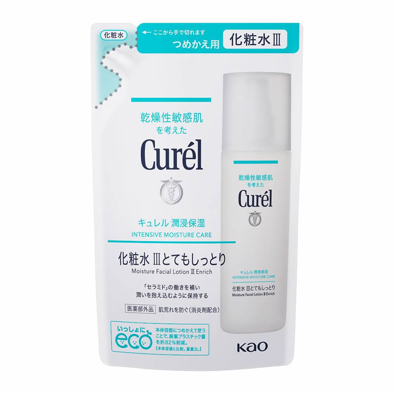 商品説明●「セラミド機能カプセル※（保湿）」配合。洗顔後、スキンケア前の乾燥対策をしていない「無防備肌」に、速やかに角層まで潤いを届け、抱え込むように保つ。●潤い成分（ユーカリエキス）配合。外部刺激で肌荒れしにくい、なめらかで潤いに満ちた肌に保つ。●消炎剤配合。肌荒れを防ぐ。●とてもしっとり潤う使い心地。　※カプセル状のセラミド機能成分（ヘキサデシロキシPGヒドロキシエチルヘキサデカナミド）【医薬部外品】成分成分：アラントイン＊、水、グリセリン、BG、ベタイン、POEメチルグルコシド、ユーカリエキス、PEG1540、ヘキサデシロキシPGヒドロキシエチルヘキサデカナミド、DPG、コハク酸、アルギニン、ステアロイルメチルタウリンNa、POE水添ヒマシ油、パラベン　＊は「有効成分」無表示は「その他の成分」使用方法・取り扱い注意情報などつめかえ時のご注意必ず「キュレル 潤浸保湿 化粧水 とてもしっとり（販売名 Cur?l化粧水A2）150ml」の容器につめかえてください。●必ず使い切ってから全量つめかえてください。●他の製品が混ざらないようにしてください。・空のボトルやポンプは洗わずにそのままご使用ください。・つめかえ後、このパック右下の製造番号を控えておいてください。お問合わせの際に必要な場合があります。・衛生的にお使いいただくために、時々新しい容器にお取替えください。つめかえ方注ぎ口を点線に沿って手で切って開けます。ボトルが倒れないよう片手で固定し、注ぎ口をボトルの口にしっかり差し込み、ゆっくりと中身を入れます。※パックを強く持つと、液が飛び出ることがあります。液がこぼれにくいおススメのつめかえ方注ぎ口にボトルを差し込み、そのままゆっくり傾けながら、液がこぼれないように注ぎ入れてください。