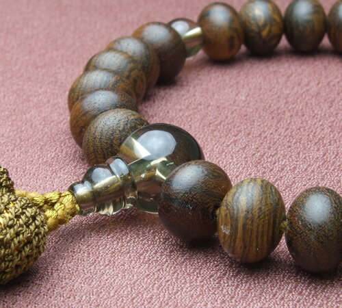 【10%OFF＆P10倍★9/4-9/11】すびき虎壇(みかん珠) 茶水晶仕立 金茶色房 【高級念珠/数珠・男性】