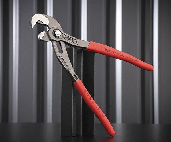 日本正規品 クニペックス マルチプルスリップジョイントスパナ (SB) (8741-250SB)(4003773060109) KNIPEX