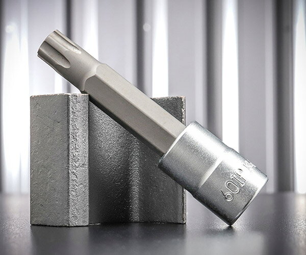 【ワケあり特価品について】 ※使用には問題のない商品を、お求めやすい価格でご提供するサービス商品です。内容をご理解のうえ、ご検討ください。 ※掲載画像は実際の商品ごとの写真ではありません。 以下のような理由により、通常品と異なる場合があります。 ■ 商品状態「A」 ・撮影見本品 ・在庫過多買取品 ・パッケージ無し、またはパッケージに傷みがあるもの ・ごく僅かなキズ、サビがあるもの ■ 商品状態「B」 ・長期在庫買取品 ・キズ、サビが目立つもの ・見本として組み立て・分解をしたもの 【こちらの商品は状態「B」です】 ■型式：4025-100-60IP ■メーカー：ko-ken（コーケン/山下工業研究所） ■長さ：100mm ■重量：172g 人気のカテゴリ 新商品 今月の特価品 オリジナル商品 ワケあり特価品