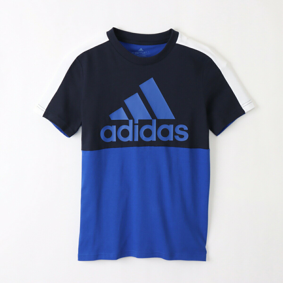 adidas (アディダス) カラーブロック ロゴ半袖Tシャツ ボーイズ| 子供 キッズ ジュニア 小学生 子供服 男の子 スポーツ ウエア ブランド サッカー 運動 ブラック スポーツブランド ロゴ 黒T 吸水速乾 夏