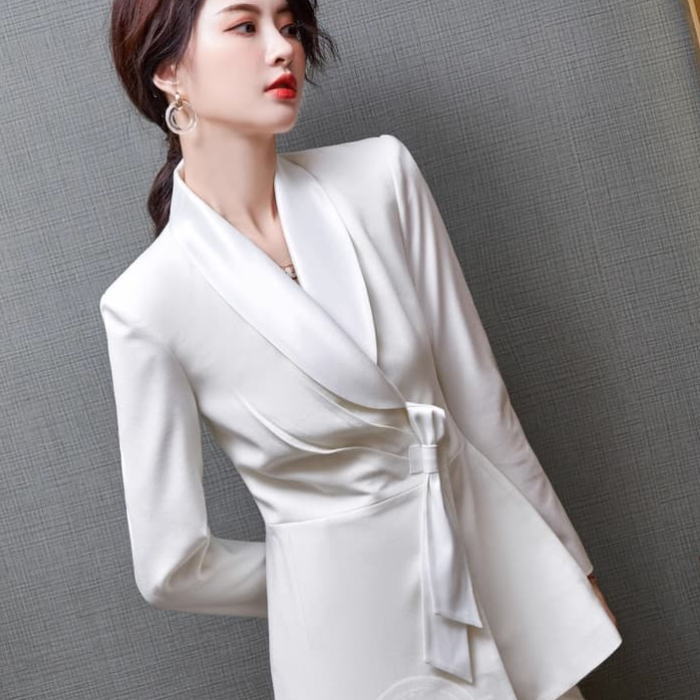 ホワイト白 ブラック ジャケット 上品 セットアップ テーラードカラー お嬢様 ロングパンツ 黒 長袖 ネイビー紺色 スーツ リボン