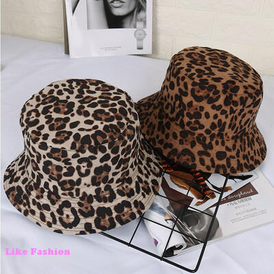 エレガント ブラック レオパード柄 レトロ シック つば広 ツバ有り レディース 使い分け リバーシブル バケットハット ヒョウ柄