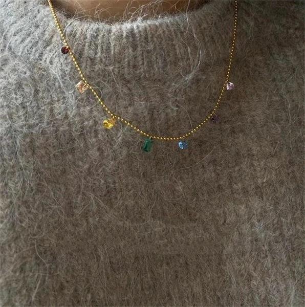 トレンド 虹 大人気 水滴ジルコン ブルードリル 鎖骨鎖 七色