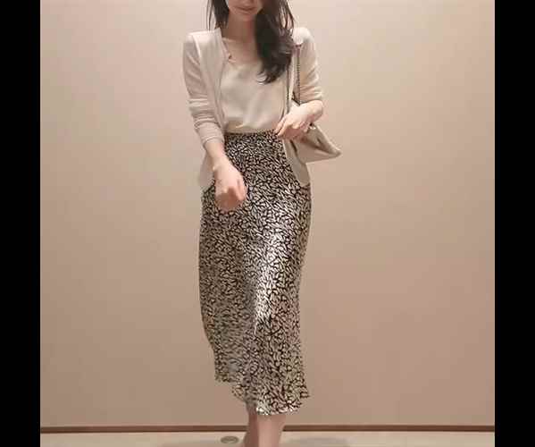 ノーカラ 襟なし 上下セット ミモレ 長袖 カーディガン レディース セットアップ トップス ラウンドネック スカート ツーピース