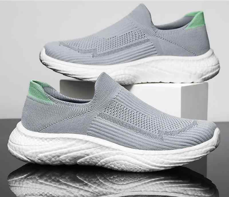 ランニング ソフトソール 仕事 夏 屋外 スポーツ 多用途 学生用 お出かけ メッシュ ト 通学 フライング カジュアルシューズ 学校