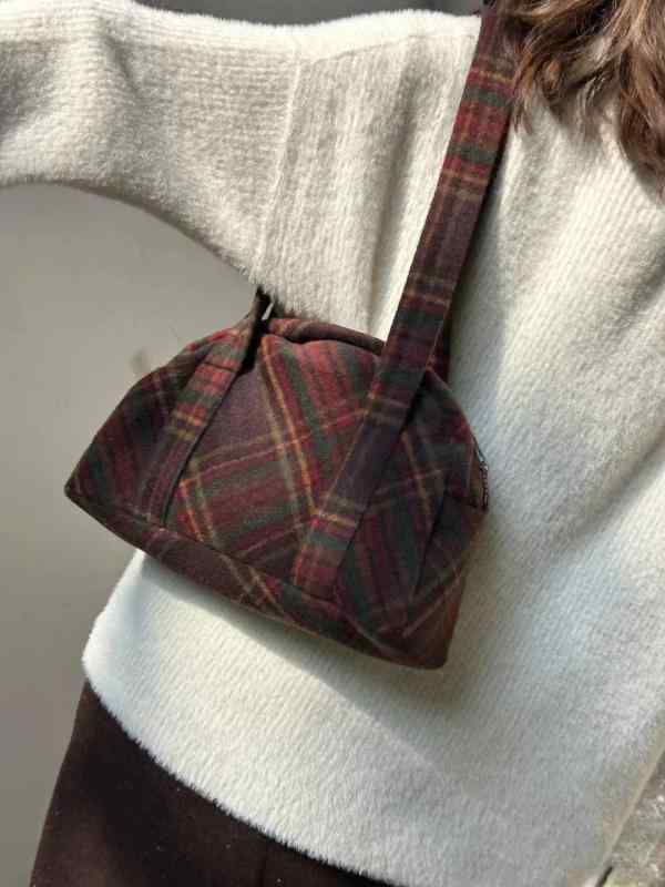 肩掛け 多用途 ボストン レトロ 韓国 ワンショルダー ショルダーバッグ チェック 秋 ハンドバッグ 冬 ..