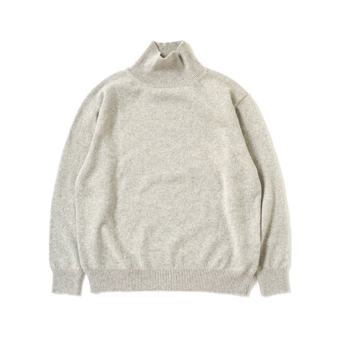 ＼ セール 10%OFF ／STILL BY HAND スティルバイハンド KN03234 - OATMEAL ラムズウール ミドルゲージ ハイネックプルオーバー オートミール ニット 送料無料