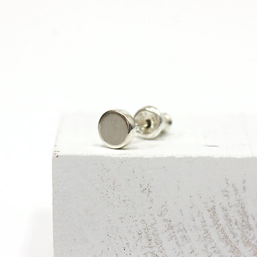 siki シキ P05SV マルピアス (片耳タイプ) レディース ギフト アクセサリー ジュエリー 記念日 20代 30代 40代 50代 プチギフト お祝い 買いまわり プレゼント