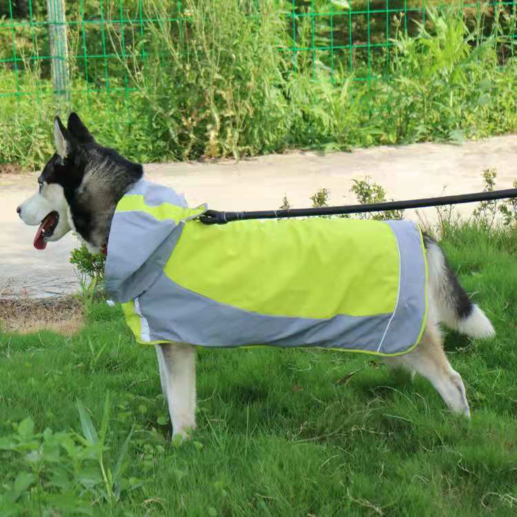 Rakuten - 犬のレインコート 犬用カッパ 雨具 通気 帽子付 着せやすい リード穴あり 繰り返し洗える お散歩 お出かけ 濡れない
