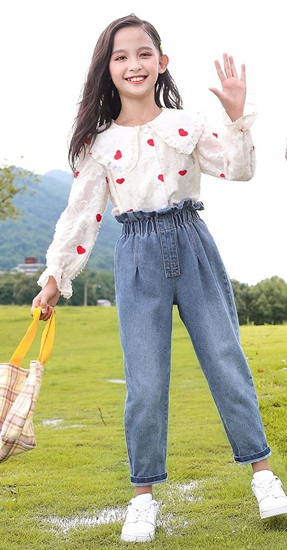 【子ども】女の子 ハート柄 大きな襟の長袖ブラウスとジーンズ セットアップ 2点セット 白地 赤ハート ピンク地 黒ハート シャツ カジュアル 120 130 140cm