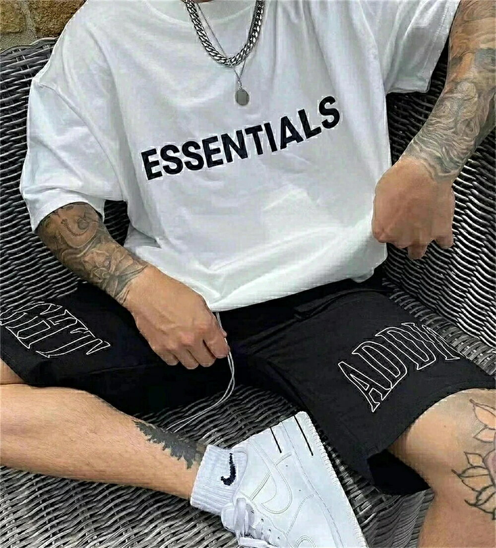 Rakuten - 【新店舗オープンで期間限定15%割引】ESSENTIALS エッセンシャルズ Tシャツ 半袖 メンズ レディース Logo T-Shirt ロゴ Tシャツ ブラック 春夏 夏 半袖 最新 正規品 半袖 メンズ ティシャツ メンズ 男女兼用