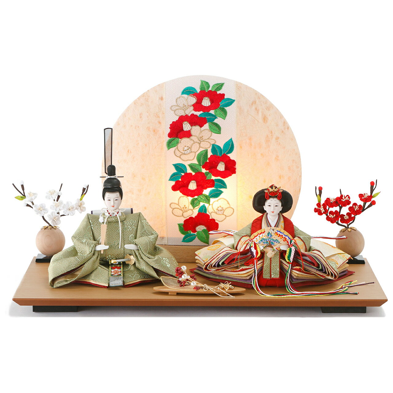 人形の永光 「椿のワルツ」 雛人形 ひな人形 お雛様 親王飾り 衣裳着人形 平飾り 刺繍照明 幅50×奥行30..