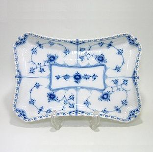 ロイヤルコペンハーゲン・ブルーフルーテッド フルレース 24.5cm トレイ 363