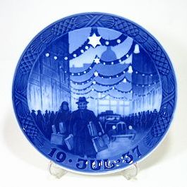 ロイヤルコペンハーゲン・クリスマスプレート 1937年 コペンハーゲンのクリスマス 18cm