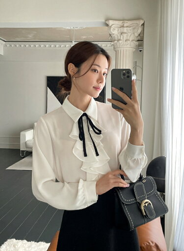 【送料無料】アイアムマリ【I AM MARI】Train Frill Ribbon Blouse / トレインフリルリボンブラウス【公式ショップ】 【送料無料】アイアムマリ【I AM MARI】Train Frill Ribbon Blouse / トレインフリルリボンブラウス【公式ショップ】