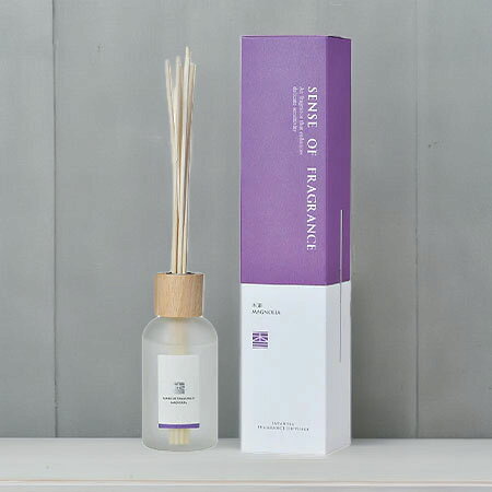 納期 ご注文から1日〜2日営業日以内に発送いたします。 商品情報 商品説明 SENSE OF FRAGRANCE 木蓮 木蓮をイメージしたマグノリア、ライチなどの清らかな香り 蓋・スティック付き　 ディフューザー フレグランス 木蓮の香り 本体：　直径55×275mm 内容量：　100ml 注意 モニター発色の具合により色合いが異なる場合がございます。