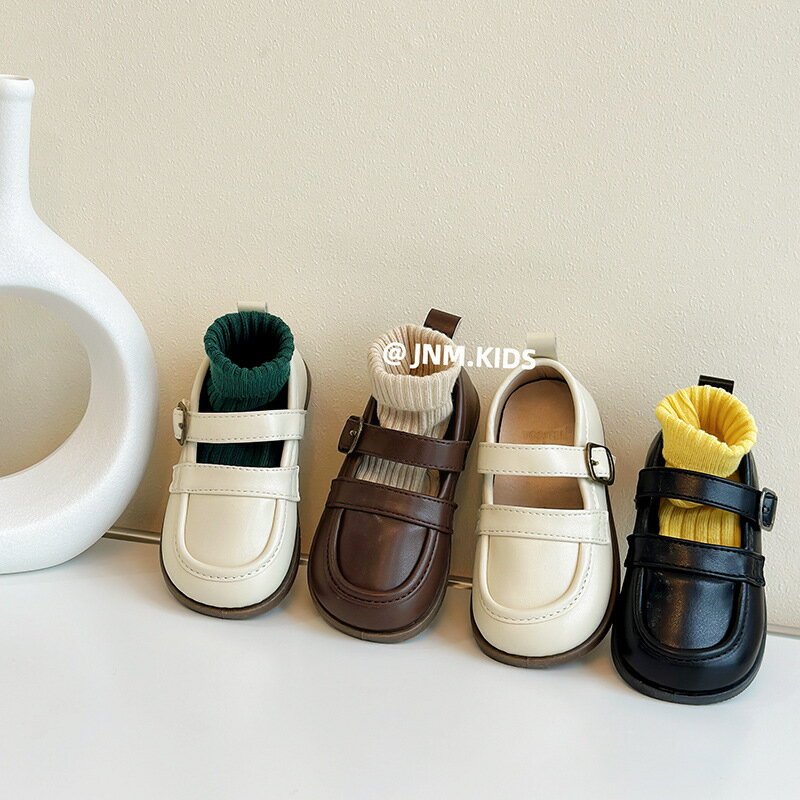 送料無料 子供 シューズ