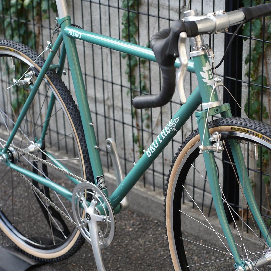サイクルショップエイリンのBROTHER CYCLES/ブラザーサイクルズ ALLDAY オリジナル完成車 52サイズ｜クロモリシングルの街乗りコミューター｜アングル2