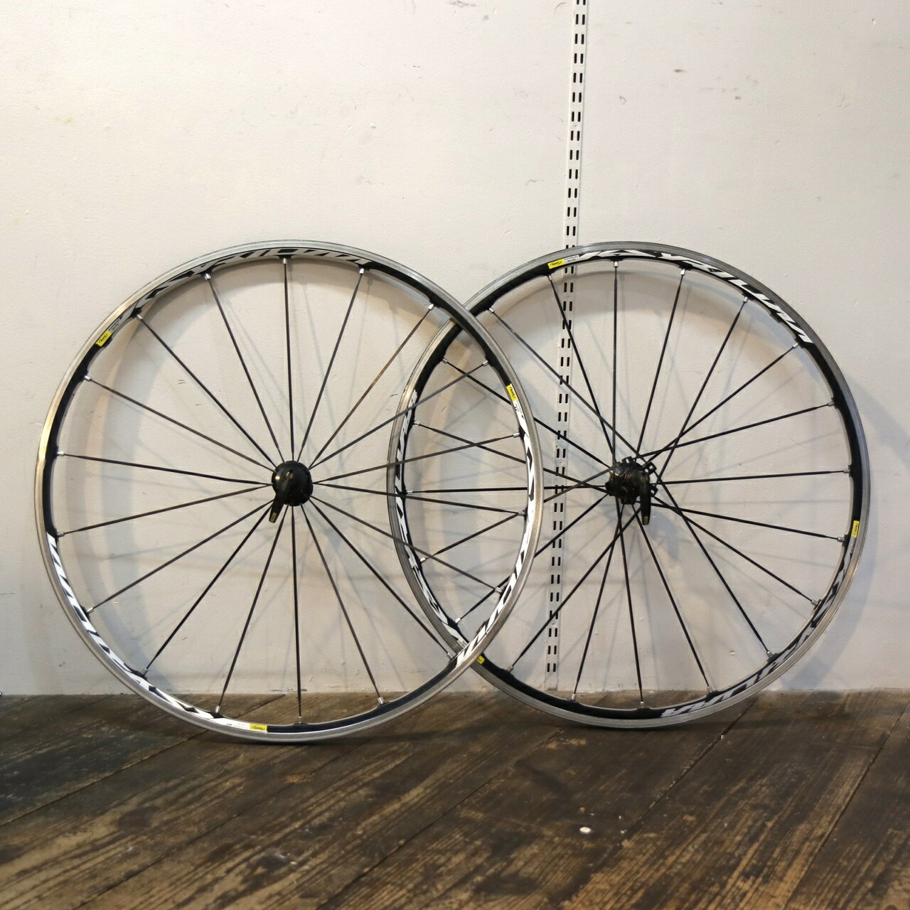 楽天市場】MAVIC Ksyrium Elite(自転車・サイクリング 楽天市場】MAVIC Ksyrium Elite(自転車・サイクリング