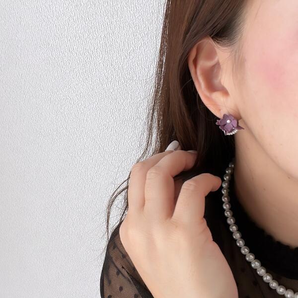 秋ファッション　骨格ウェーブ　お花　 淡水パール バロックパール メタル ゴールド イエベ　ブルベ金属アレルギー対応 軽い アクセサリー かわいい おしゃれ 秋 冬 クリスマス 送料無料 2