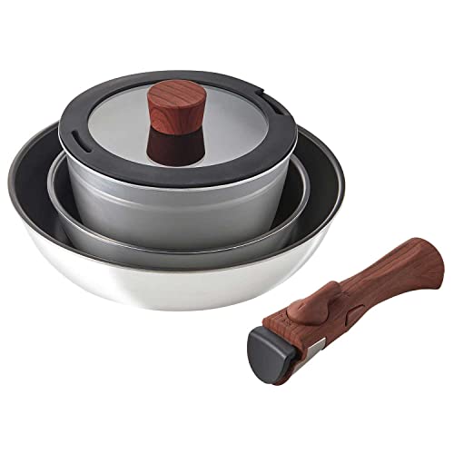 ・ミラー 5点セット ND-5632・・Size:5点セットPatternName:フライパン・鍋セット・商品サイズ：フライパン20cm/直径21.5×高さ5cm、フライパン26cm/直径27.5×高さ6cm、ポット18cm/直径19.5×高さ9cm、蓋18cm/直径19.1×高さ3.8cm、ハンドル：幅18×奥行4.5×高さ5cm・商品重量：フライパン20cm/0.355kg、フライパン26cm/0.555kg、ポット18cm/0.415kg、蓋18cm/0.295kg、ハンドル/0.195kg・素材・材質：本体/アルミニウム合金、内面/ダイキンEZふっ素樹脂加工（金属ヘラ耐摩耗性試験200万回）、外面/ミラー仕上げ　底面/SUS板（0.5mm）、板厚/2.5mm、ハンドル/着脱ハンドル＋シリコーン転写、蓋/全面物理強化ガラス（シリコーン縁巻）、ツマミ／フェノール樹脂＋シリコーン転写・原産国：中国・IH・ガス火を含むオール熱源対応。説明 最高クラスの耐久力で焦げ付きにくさ・お手入れしやすさが長持ち 外面ミラーIH対応のワンハンドルセット。 最高クラスのふっ素樹脂加工 ダイキンシルクウェアEZをコーティング。(金属ヘラ耐摩耗性試験200万回クリアー) 抜群の耐久力で焦げ付きにくさが長持ち。 どのキッチンにもコーディネートできる外面ミラー仕上げ。 スタンド出来るハンドルは2点ロックで安心安全。 ガラス蓋はシリコーン縁なので傷がつきにくい。 ハンドルを外せばそのまま食卓に出せる。 重ねられるのでコンパクトに収納可能。